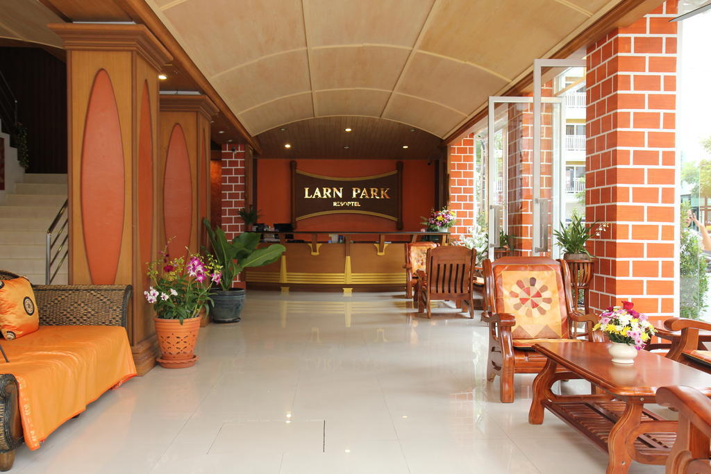 Larn Park Resortel Patong Exteriör bild